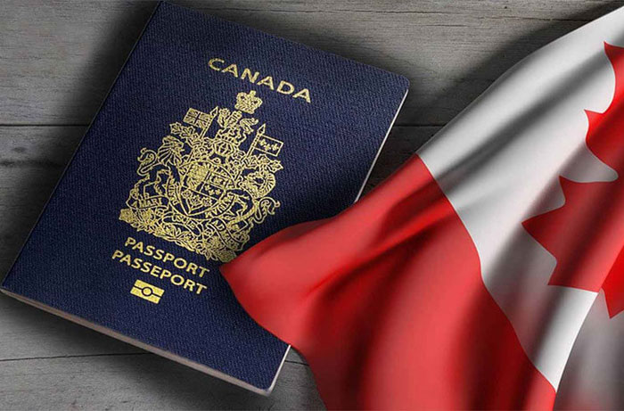 تبدیل ویزای کاری کانادا به اقامت دائم